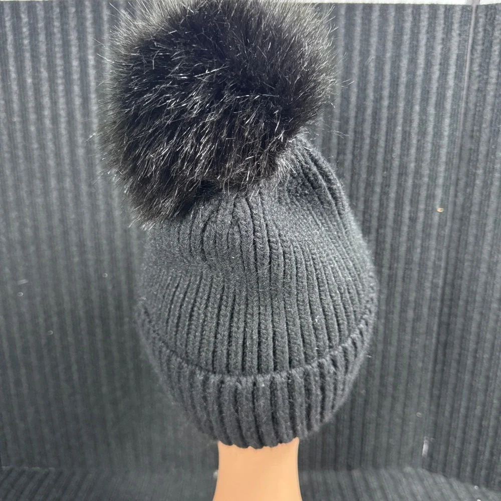 Women's Norla‎ Canada Black Alpaca Wool Blend Ribbed Faux Fur Pom Beanie Hat